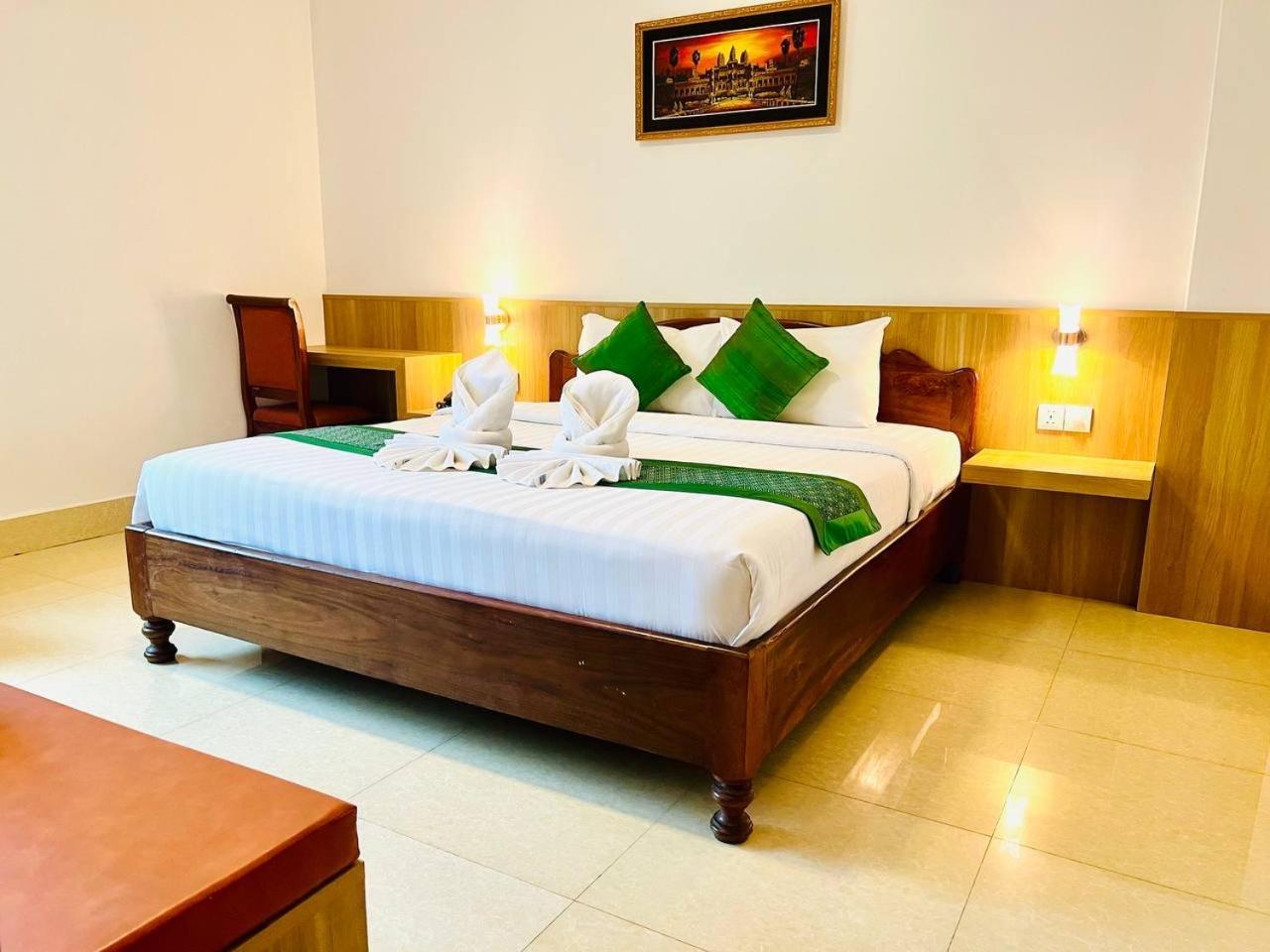 The One By Nika Siem Reap Exterior foto